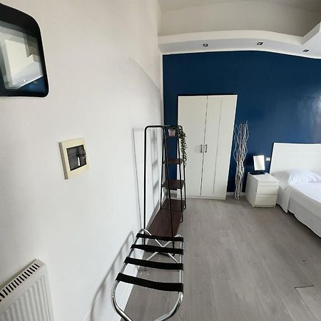 Boutique Rooms Roma Ngoại thất bức ảnh