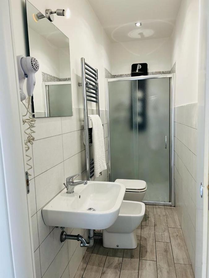 Boutique Rooms Roma Ngoại thất bức ảnh